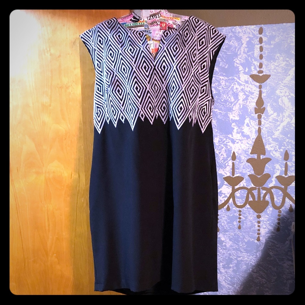 🎈Adrianna Papell Shift/Tunic Dress🎈